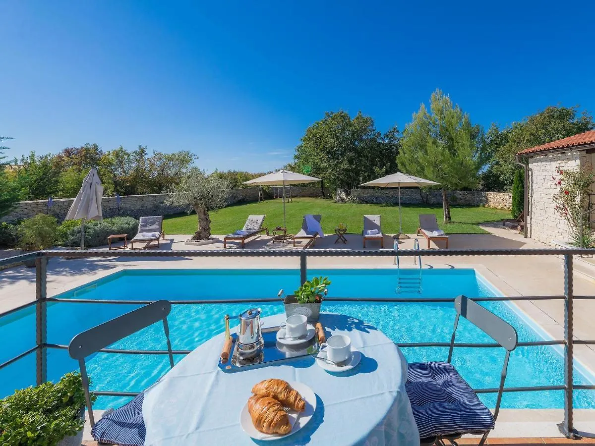 Villa Histria 1 By Interhome Cabrunici