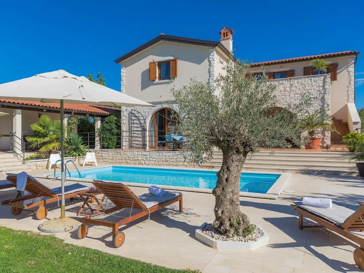 Villa Histria 1 By Interhome Cabrunici