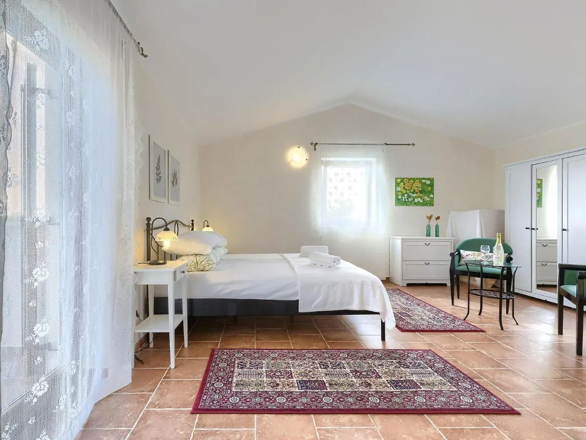 Villa Histria 1 By Interhome Cabrunici Croatia