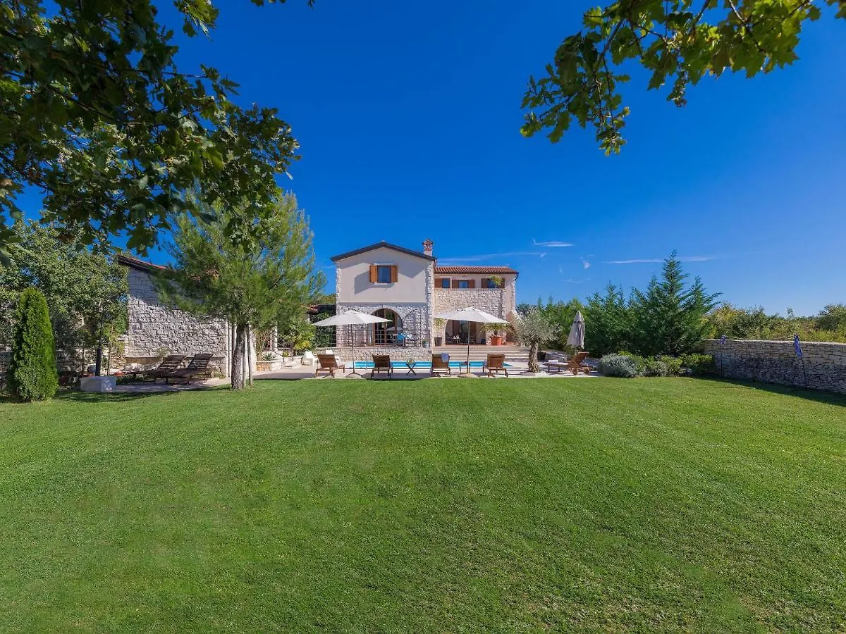 Villa Histria 1 By Interhome Cabrunici